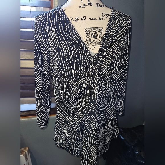 Nine West Womans 3/4 Sleeve Black/White Blouse Size L - Picture 2 of 12